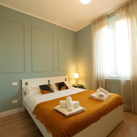 10min Duomo - Elegant And Luxurious Penthouse 아파트 밀라노