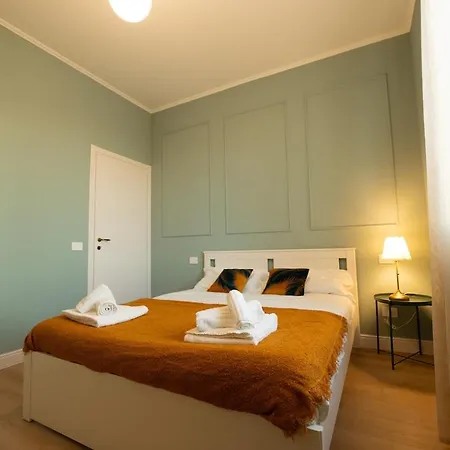 아파트 10min Duomo - Elegant And Luxurious Penthouse *