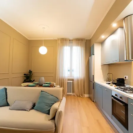 10min Duomo - Elegant And Luxurious Penthouse * 밀라노